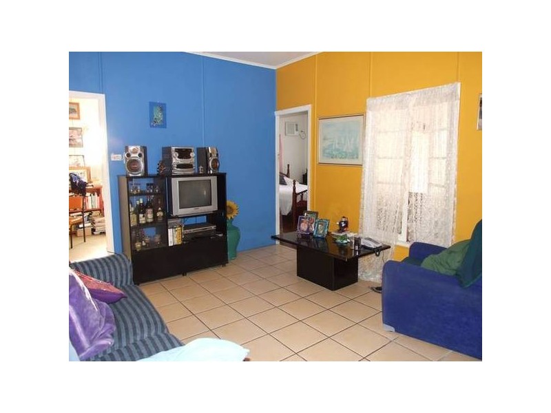 174 Shute Harbour Road, Cannonvale QLD 4802