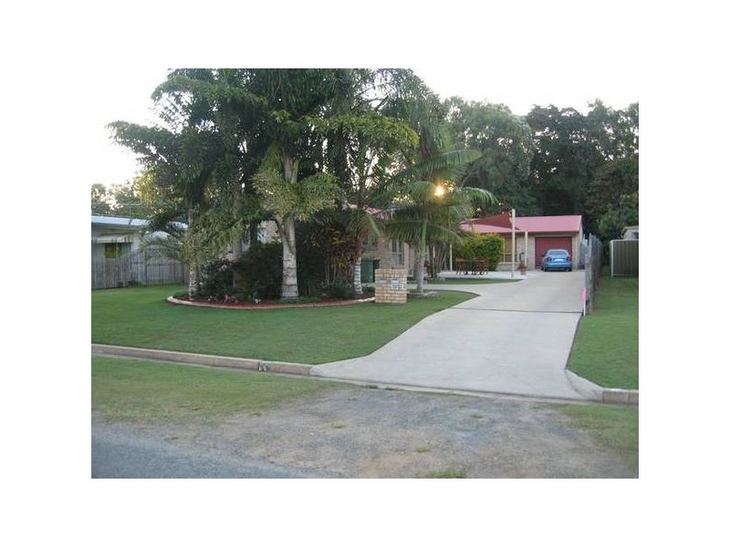 3 Peters Avenue, Midge Point QLD 4799