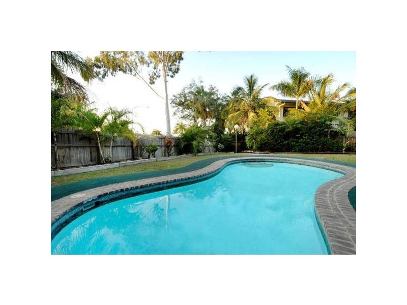 107/2 Eshelby Drive, Cannonvale QLD 4802