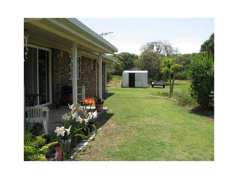 59 Bundesen Avenue, Midge Point QLD 4799