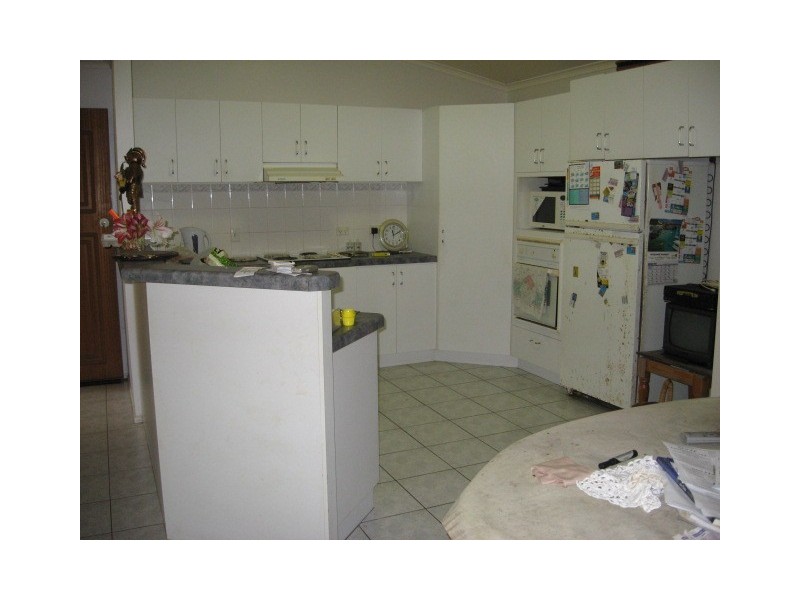 59 Bundesen Avenue, Midge Point QLD 4799