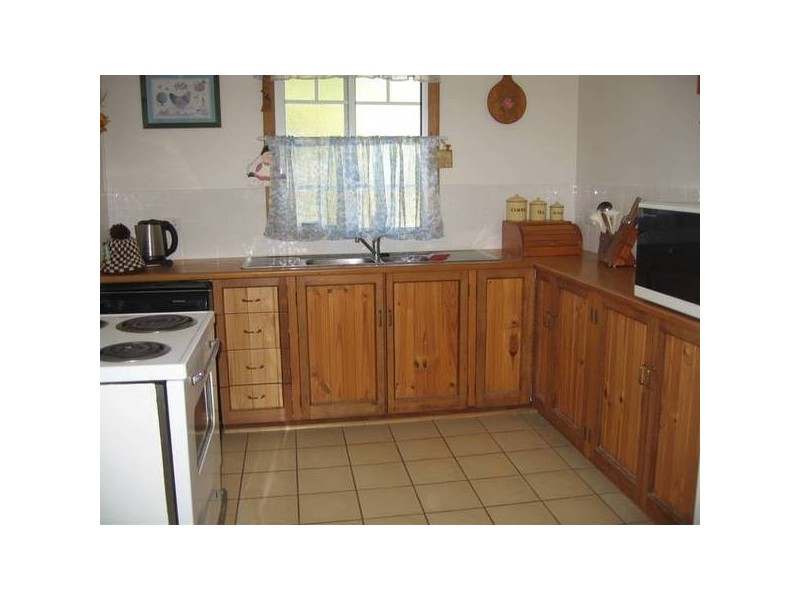 23 Jackson Street, Proserpine QLD 4800