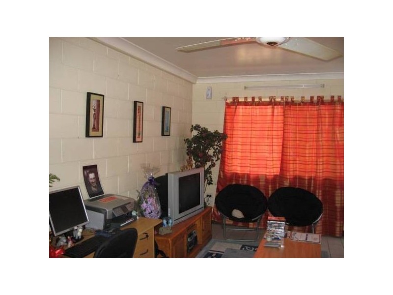 7/15 Hinschen Street, Proserpine QLD 4800