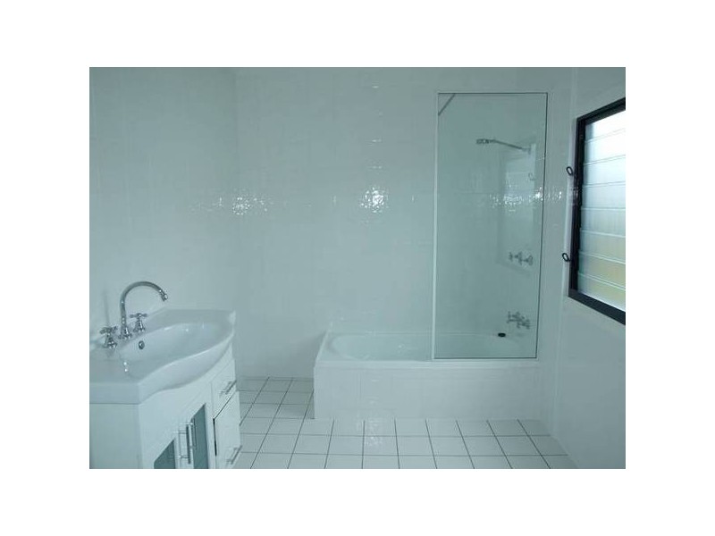 36 Marathon Street, Proserpine QLD 4800