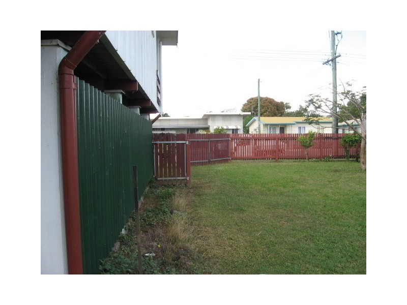 19 Ruge Street, Proserpine QLD 4800