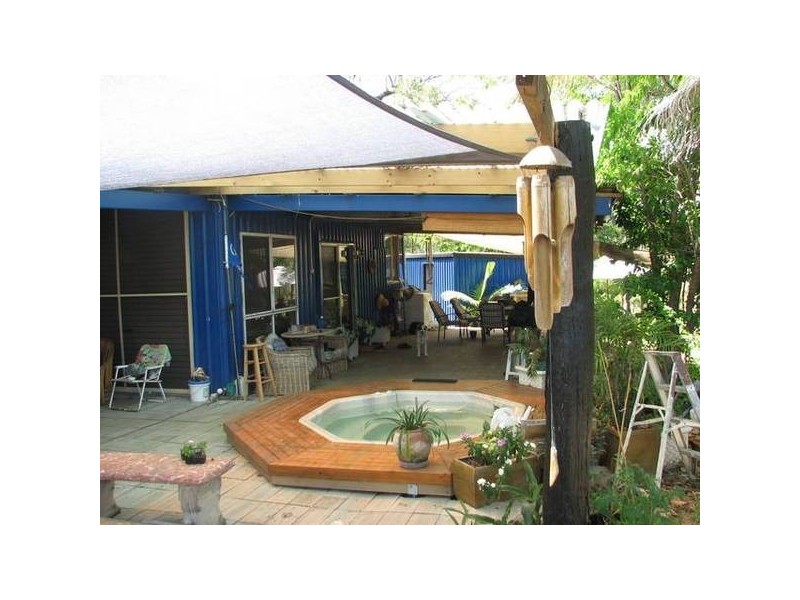 6 O’Flynn Crescent, Midge Point QLD 4799