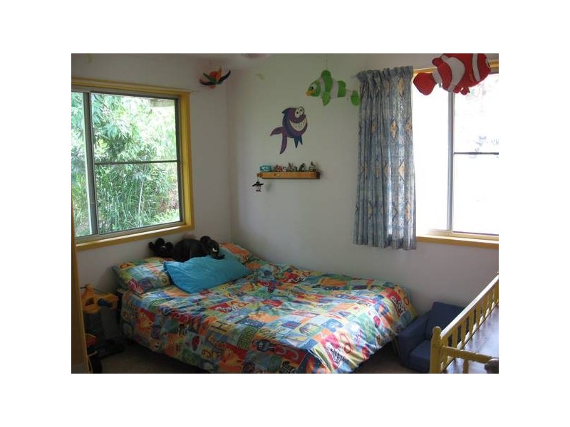 13 Barnes Place, Cannonvale QLD 4802