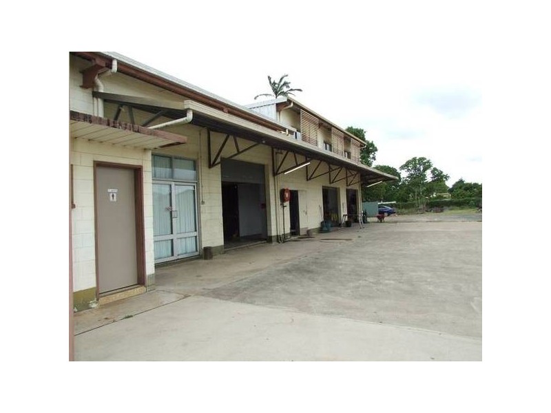 6 Main Street, Proserpine QLD 4800