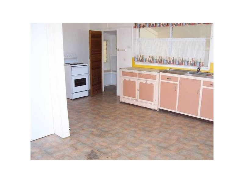 1 Dobbins Lane, Proserpine QLD 4800