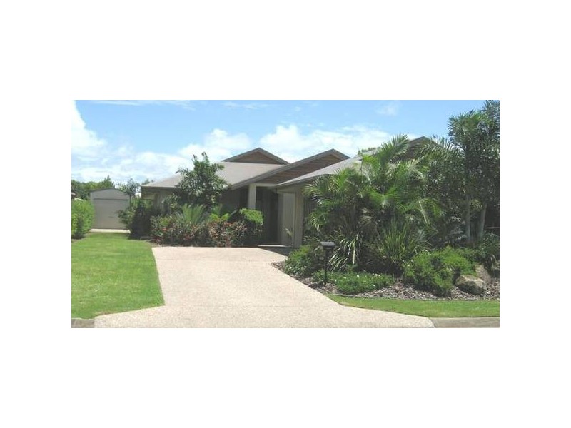 59 Spalla Drive, Proserpine QLD 4800
