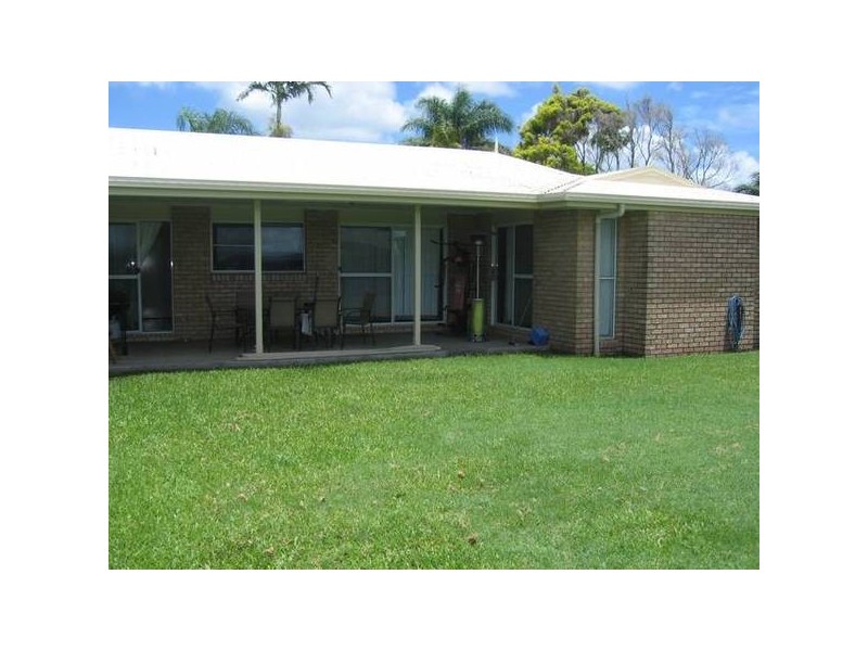 1+2/8 Gardenia Street, Proserpine QLD 4800