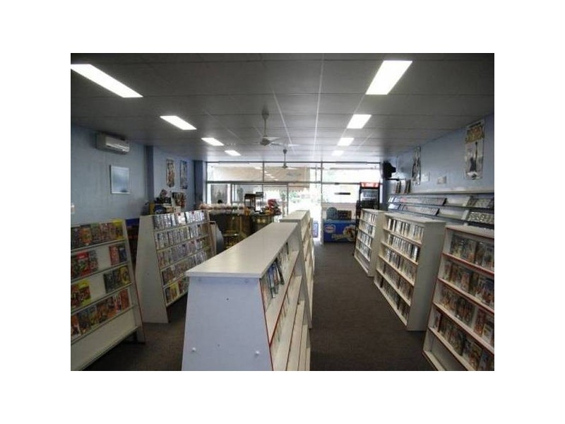 110 Eighth Avenue, Home Hill QLD 4806