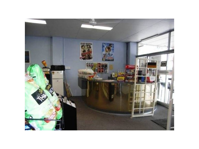 110 Eighth Avenue, Home Hill QLD 4806