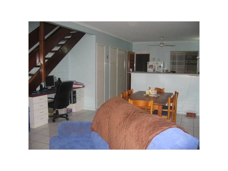 1/6 Gardenia Street, Proserpine QLD 4800