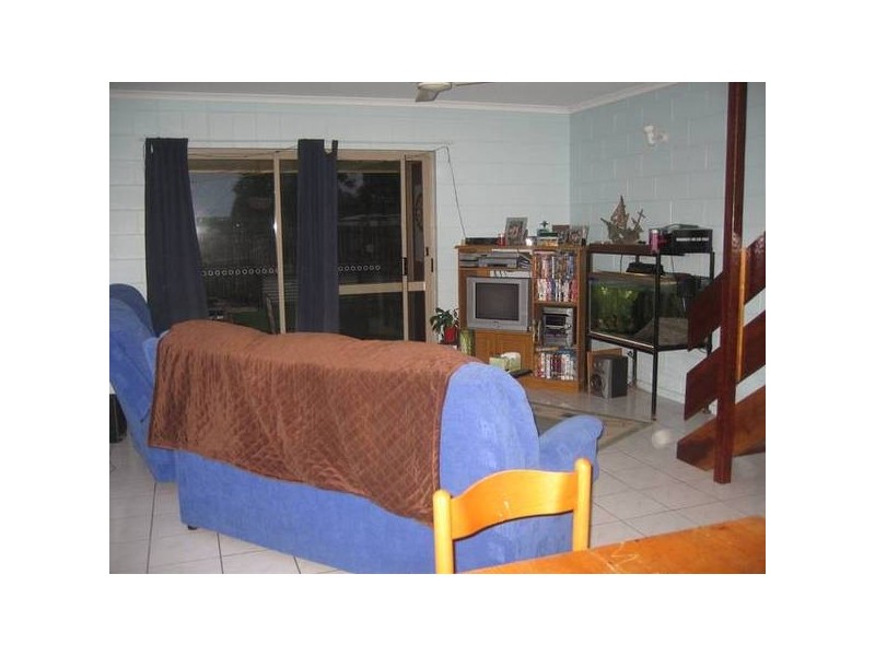 1/6 Gardenia Street, Proserpine QLD 4800