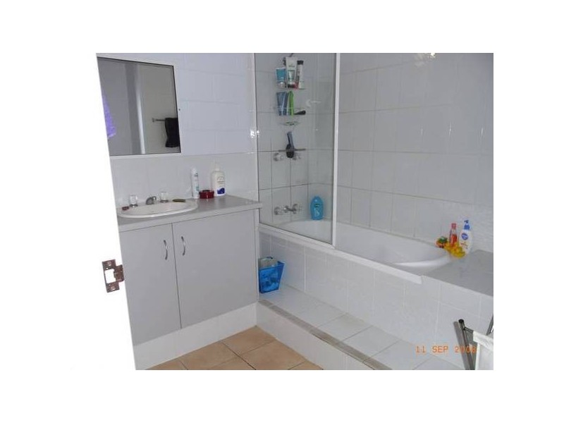 1/6 Gardenia Street, Proserpine QLD 4800