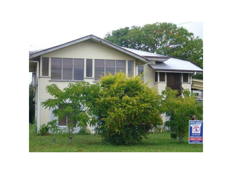 6 Elizabeth Street, Proserpine QLD 4800