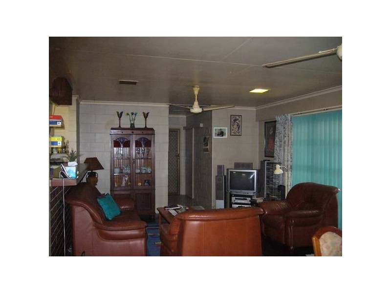 156 Main Street, Proserpine QLD 4800