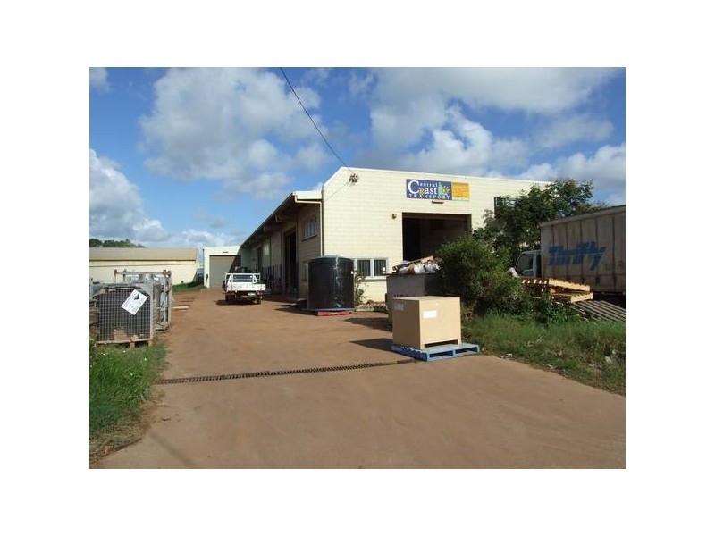 2/5 Nicol Street, Proserpine QLD 4800