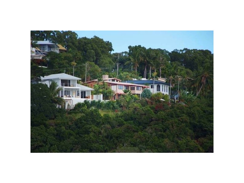 15 Warrain Street, Airlie Beach QLD 4802