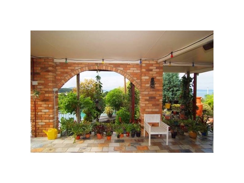 15 Warrain Street, Airlie Beach QLD 4802