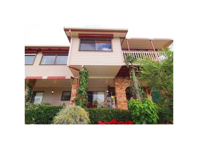 15 Warrain Street, Airlie Beach QLD 4802