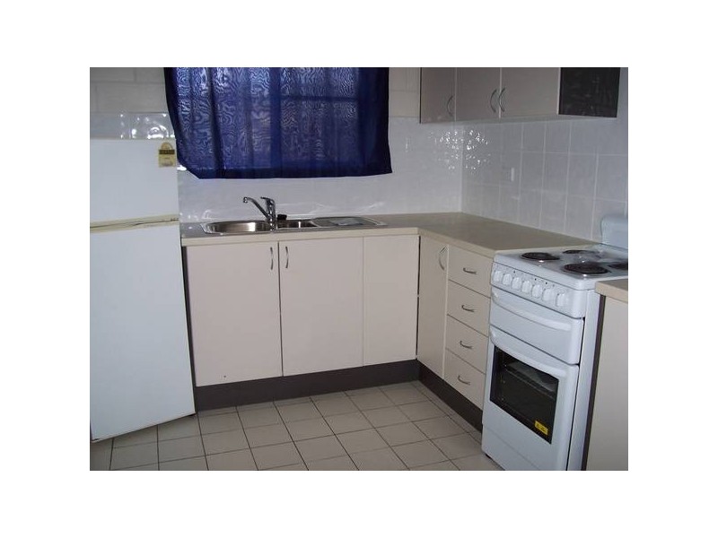 5/15 Hinschen Street, Proserpine QLD 4800