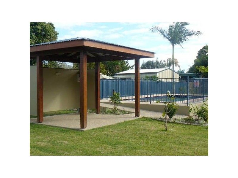 16 Marathon, Proserpine QLD 4800