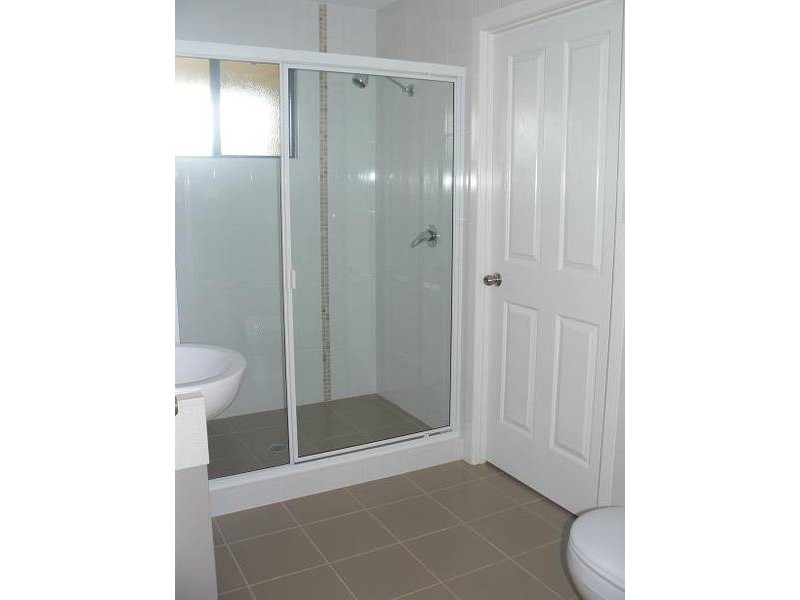 16 Marathon, Proserpine QLD 4800