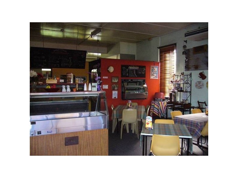 69 Main Street, Proserpine QLD 4800