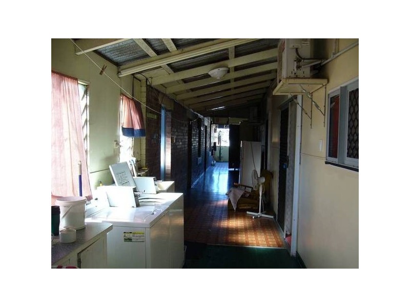 69 Main Street, Proserpine QLD 4800