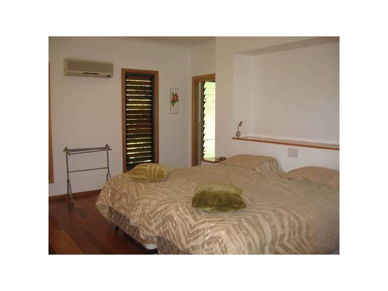 50 Bennett Road, Proserpine QLD 4800
