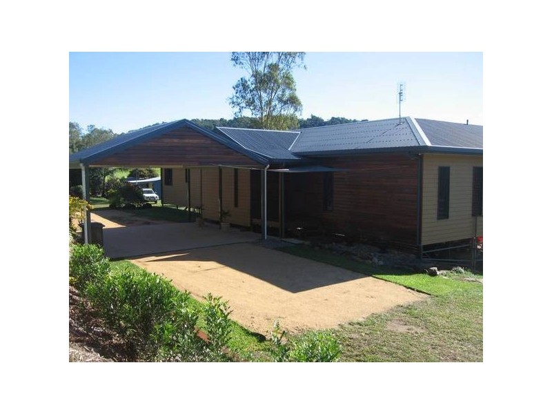 50 Bennett Road, Proserpine QLD 4800