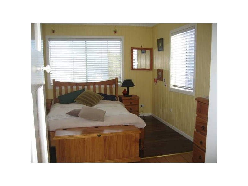5 Barry Street, Proserpine QLD 4800