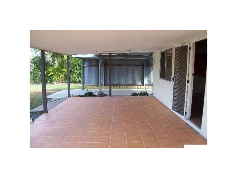 15 Fuller Street, Proserpine QLD 4800