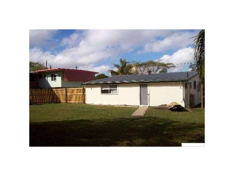 15 Fuller Street, Proserpine QLD 4800