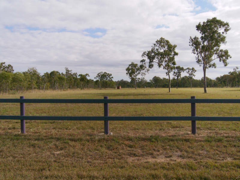 2/20 Midge Point Road, Midge Point QLD 4799