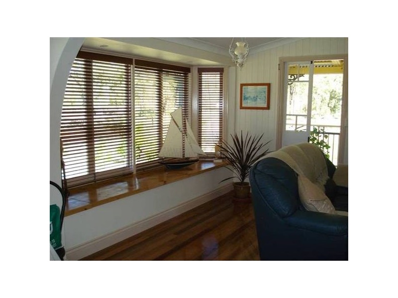 10 Lawson Street, Midge Point QLD 4799