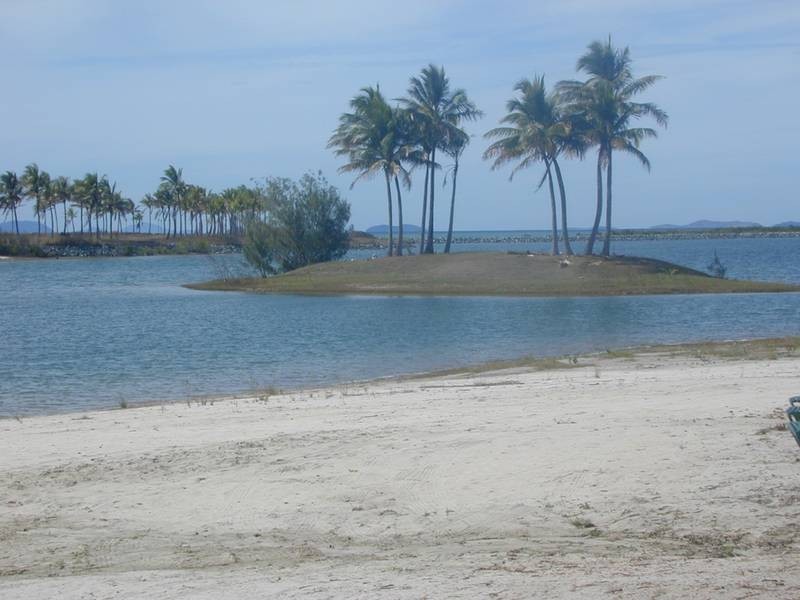 Unit 1440 Cascades, Midge Point QLD 4799