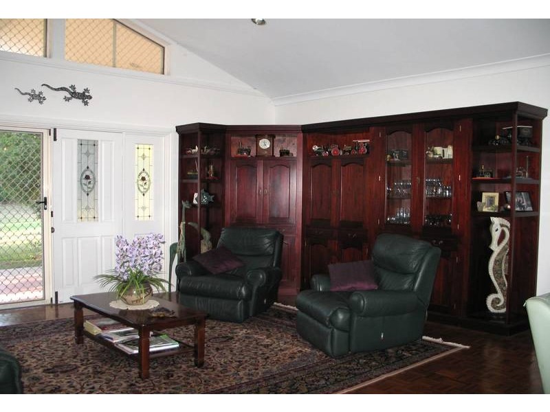 34 Braithwaite Crescent, Cannonvale QLD 4802