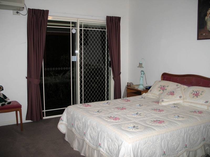 34 Braithwaite Crescent, Cannonvale QLD 4802