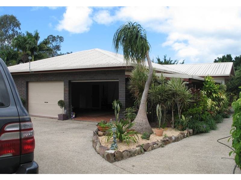 34 Braithwaite Crescent, Cannonvale QLD 4802