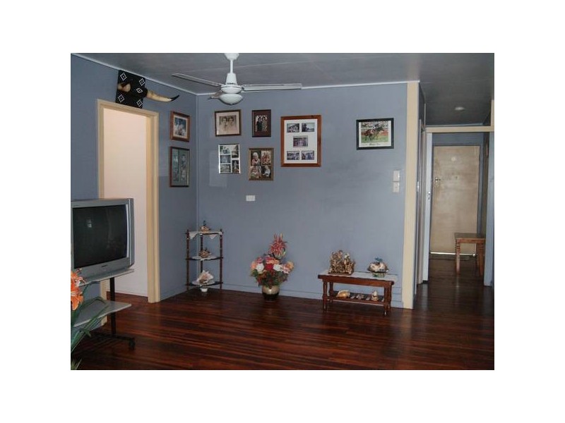 28 Peters Ave, Midge Point QLD 4799