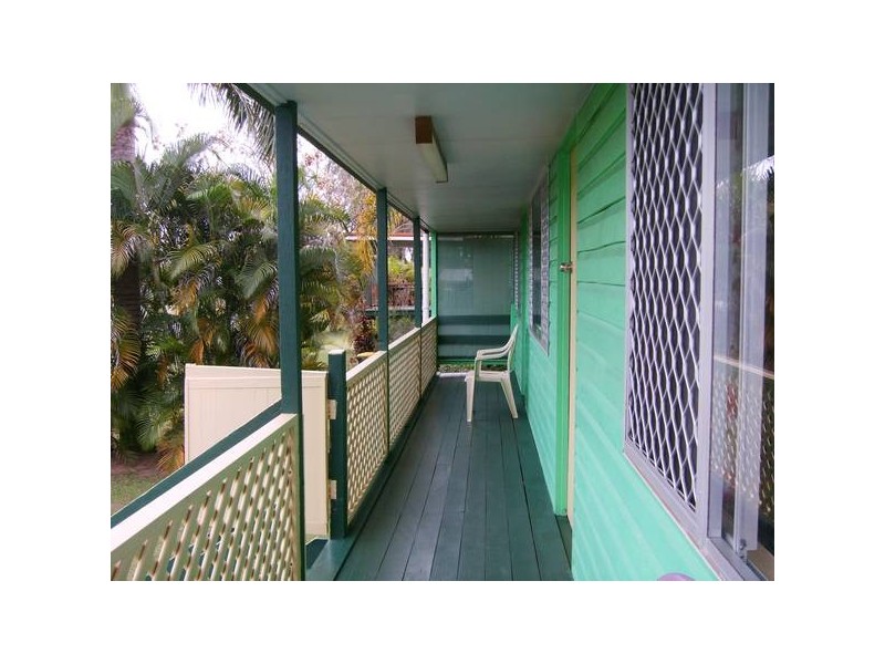 28 Peters Ave, Midge Point QLD 4799