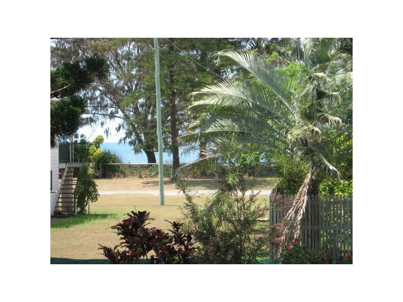 28 Peters Ave, Midge Point QLD 4799