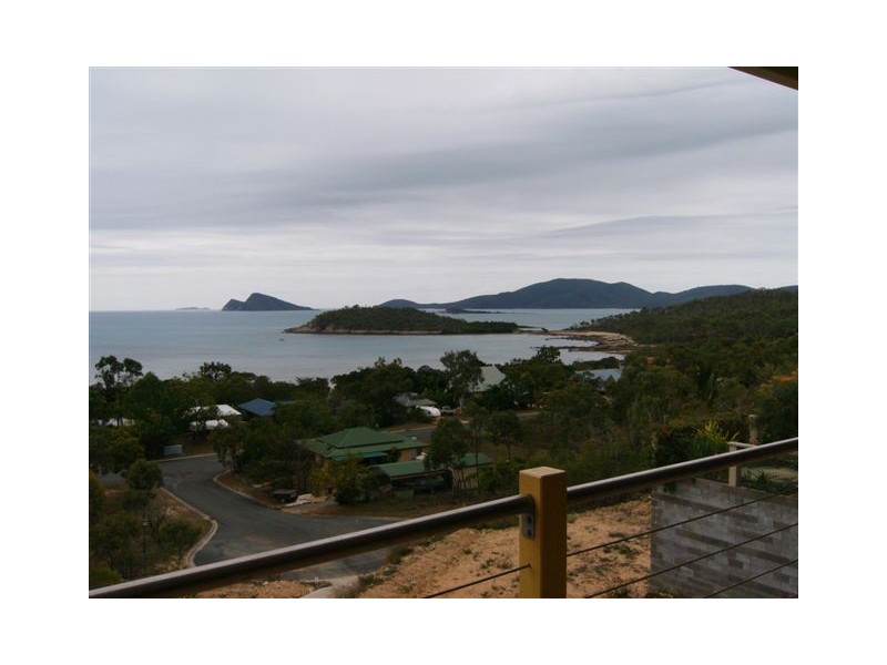 23 Blackcurrant Drive, Hideaway Bay QLD 4800