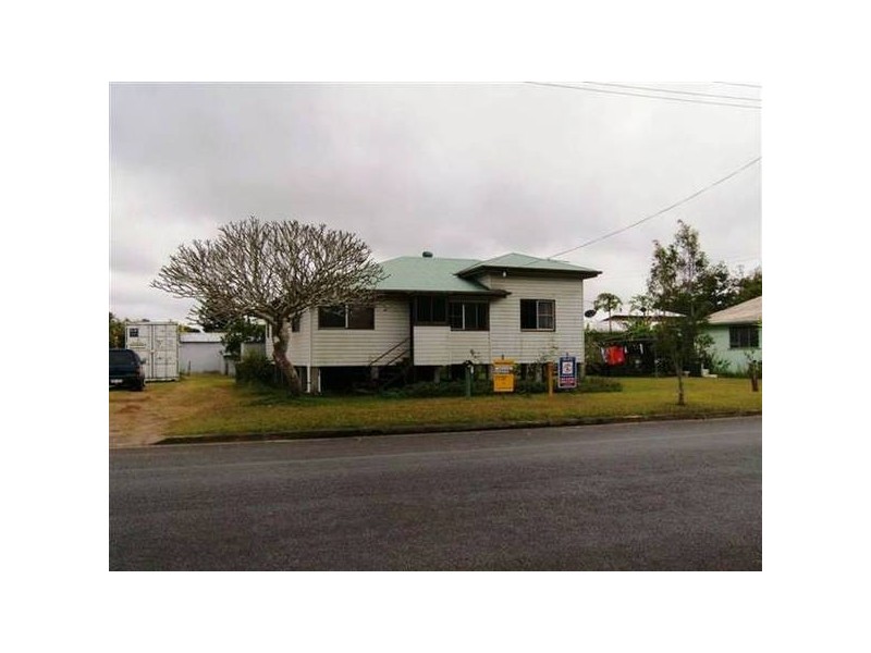 25 Ruge Street, Proserpine QLD 4800