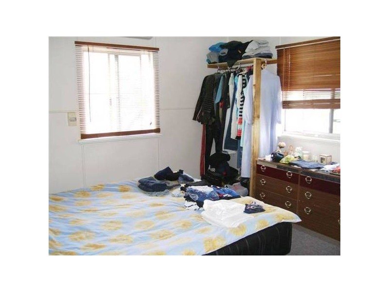 25 Ruge Street, Proserpine QLD 4800