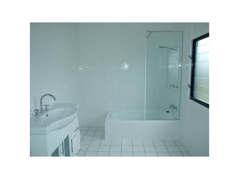 36 Marathon Street, Proserpine QLD 4800