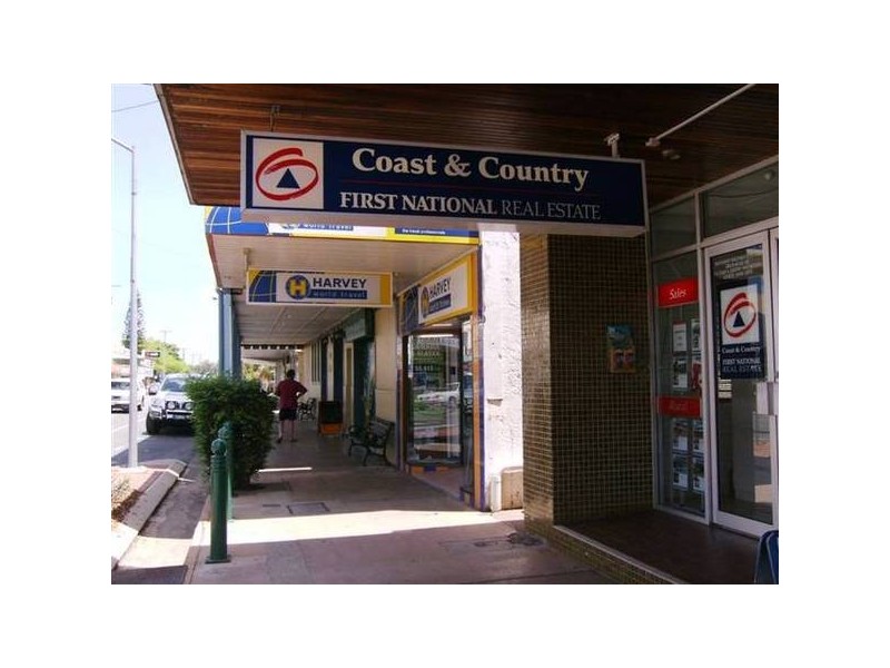 33 Main Street, Proserpine QLD 4800